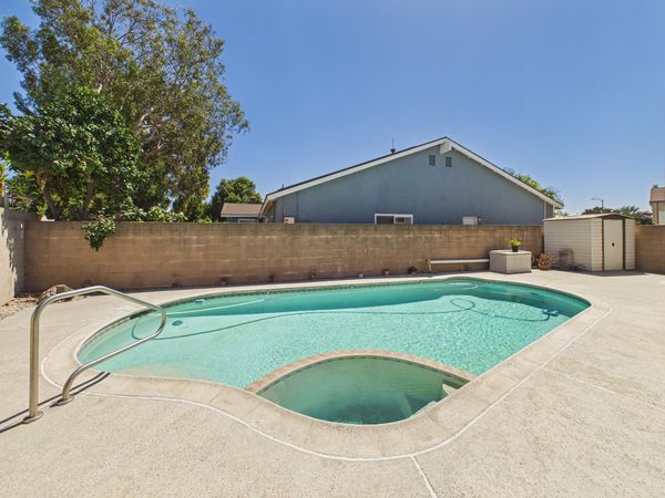 5375 Vista Real Cypress CA - 066 - Pool 1