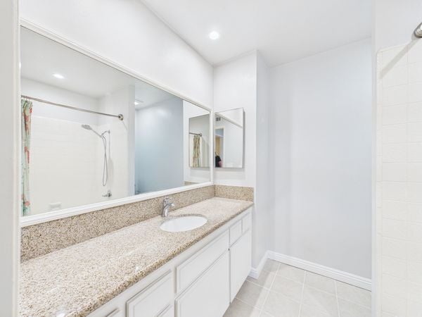 5375 Walker St Cypress CA - 024 - Master Bathroom 3
