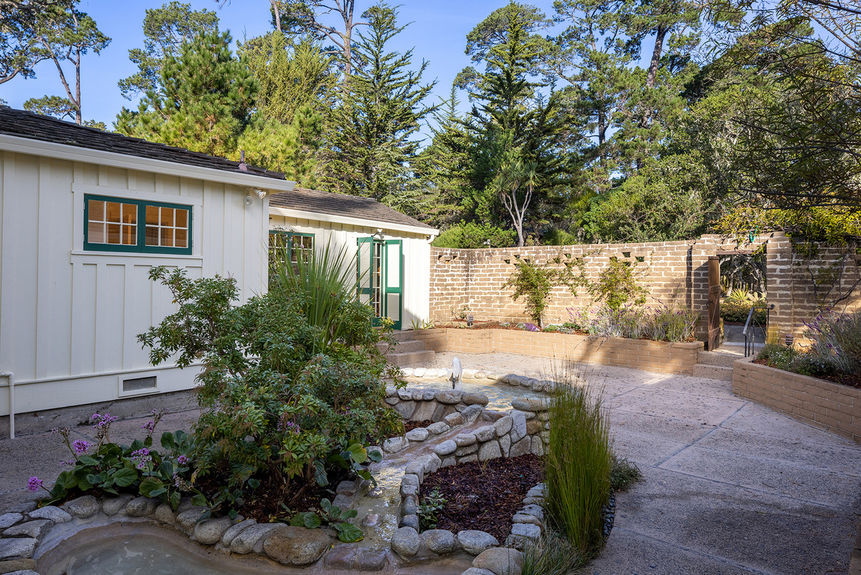 20_Torres2SE10thcourtyard