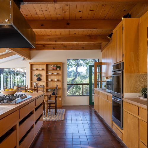 7 Steps to Luxury Real Estate Negotiation on the Monterey Peninsula
