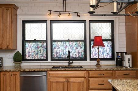 411 S Church Street Kitchen3