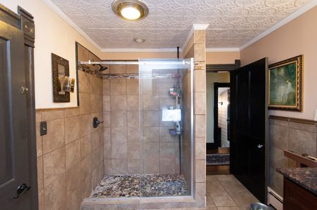 411 S Church Street Bathroom