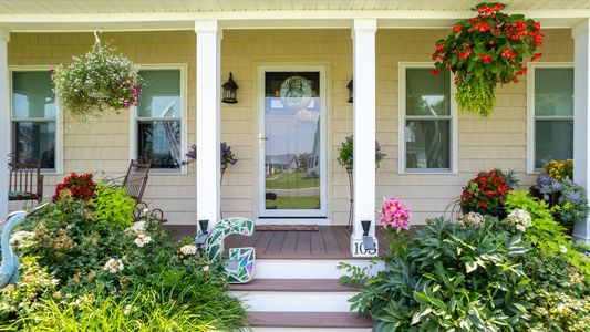 04-JMRealeEstatePhotos_103 Barnes Ct-4