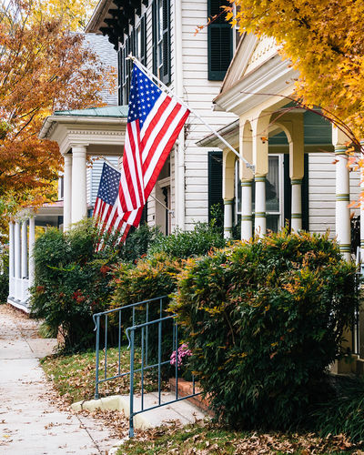 Seller-Guide-Cover-01a