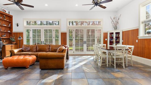 027-JMRealEstatePhotos.com_25932 Goose Neck Road-56