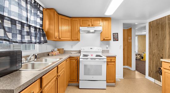 40-JmRealEstatePhotos_25287 Cooper Mill Rd_40