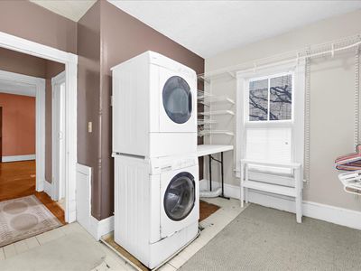 57-JMRealEstatePhotos.com-217 S Main St-57