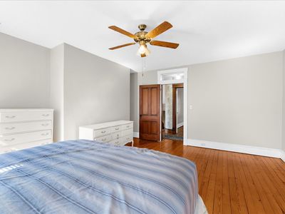 66-JMRealEstatePhotos.com-217 S Main St-66