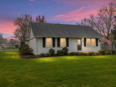 29321 Greenfield Ave