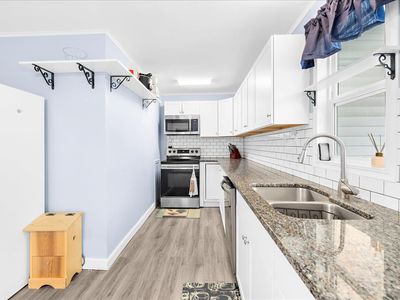 09-JMRealEstatePhotos.com_29321 Greenfield Ave-19