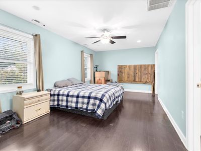 19-JMRealEstatePhotos.com_29321 Greenfield Ave-29