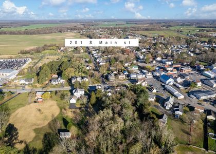 75-201 S Main St-Aerial9-74