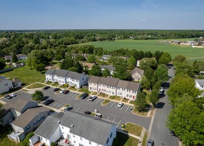 14-JMRealEstatePhotos.com_-8186 June Way #802_14