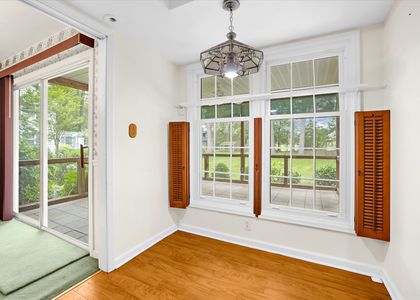 24-Jmrealestatephotos_29191 Woodridge Dr_23