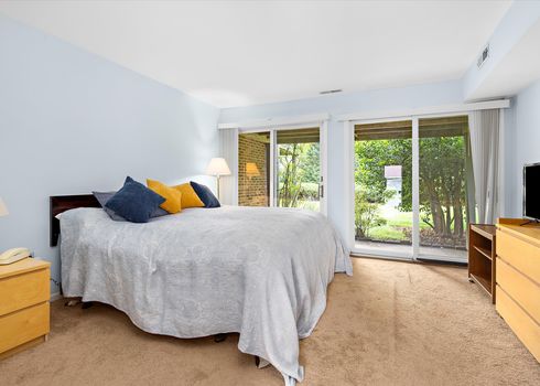 47-JmRealEstatePhotos.com_24700 Deepwater Point Dr_46