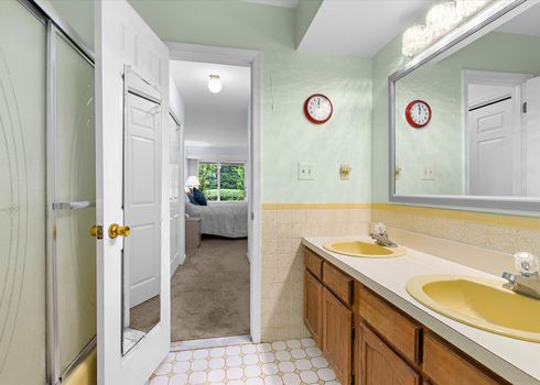 50-JmRealEstatePhotos.com_24700 Deepwater Point Dr_49