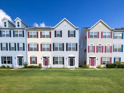 04-JMRealEstatePhotos.com_331 Ashby Commons-4