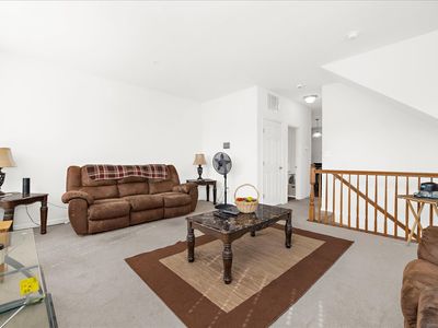 11-JMRealEstatePhotos.com_331 Ashby Commons-11