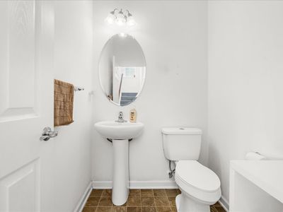 13-JMRealEstatePhotos.com_331 Ashby Commons-13