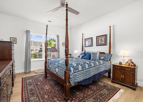 14-JMRealEstatePhotos.com_29116 Superior-13