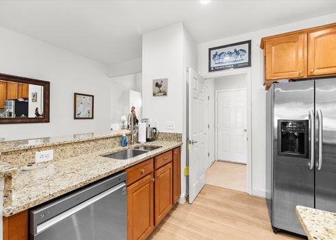 17-JMRealEstatePhotos.com_29116 Superior-16