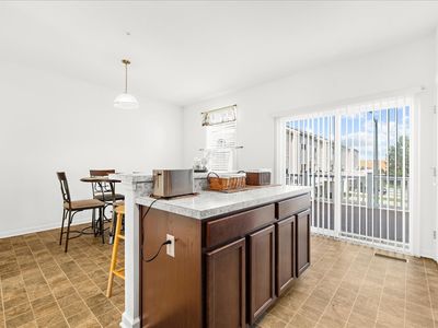 18-JMRealEstatePhotos.com_331 Ashby Commons-18