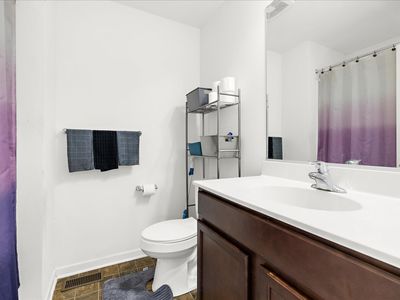 26-JMRealEstatePhotos.com_331 Ashby Commons-26