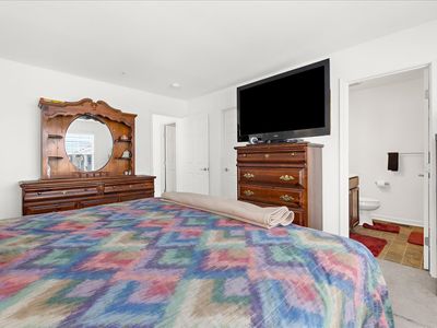 29-JMRealEstatePhotos.com_331 Ashby Commons-9