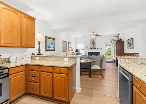 35-JMRealEstatePhotos.com_29116 Superior-35