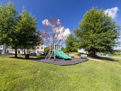 40-JMRealEstatePhotos.com_331 Ashby Commons-40