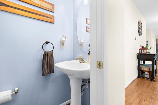 38-JMRealEstatePhotos.com_7061 Redwood Ct_37