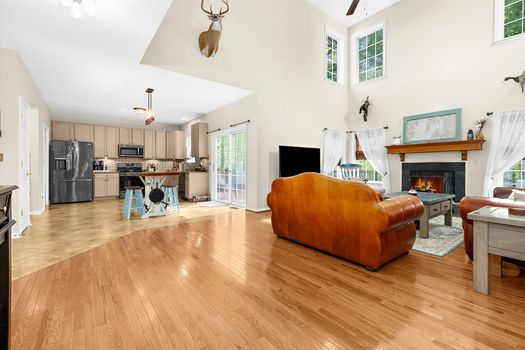 40-JMRealEstatePhotos.com_7061 Redwood Ct_39