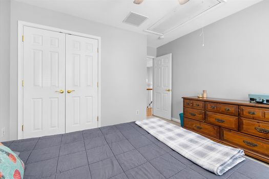 48-JMRealEstatePhotos.com_7061 Redwood Ct_47