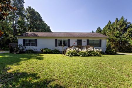 01-01 Exterior Front