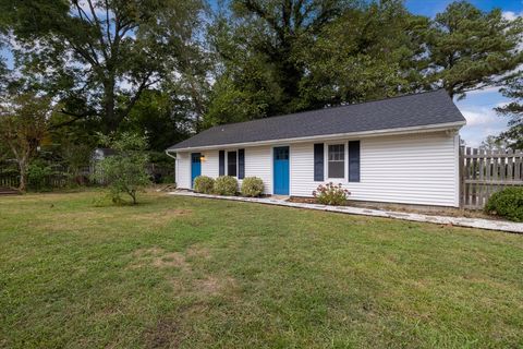 14-13-Jmrealestatephotos.com_1201 Hambrooks Blvd_12