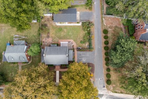 16-15-Jmrealestatephotos.com_1201 Hambrooks Blvd_14