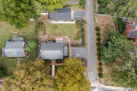 16-15-Jmrealestatephotos.com_1201 Hambrooks Blvd_14