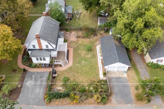 22-Jmrealestatephotos.com_1201 Hambrooks Blvd_25