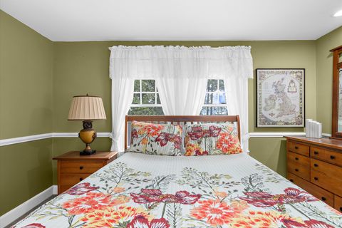 57-50-Second Bedroom-Jmrealestatephotos.com_1201 Hambrooks Blvd_67