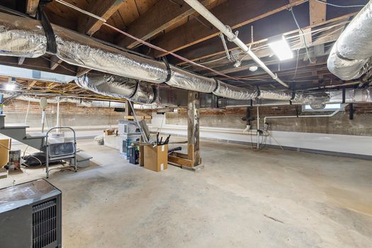 64-57-Basement-Jmrealestatephotos.com_1201 Hambrooks Blvd_57