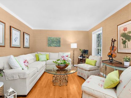 11-6889 Travelers Rest Cir - 11