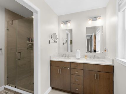 22-6889 Travelers Rest Cir - 22