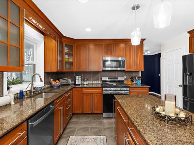 29-6889 Travelers Rest Cir - 29