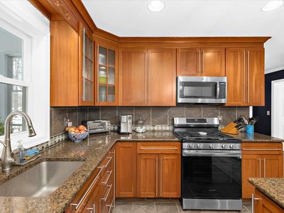 33-6889 Travelers Rest Cir - 33