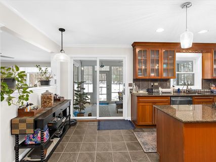 34-6889 Travelers Rest Cir - 34