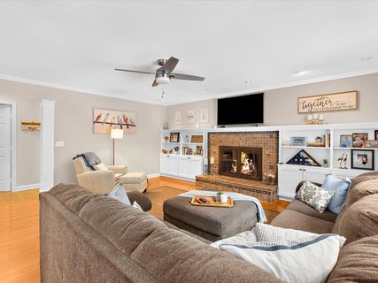 41-6889 Travelers Rest Cir - 41