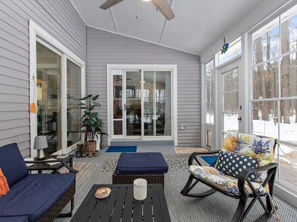 66-6889 Travelers Rest Cir - 66