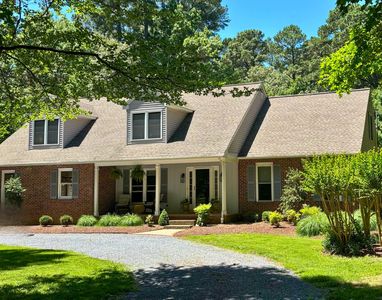 6889 Travelers rest circle