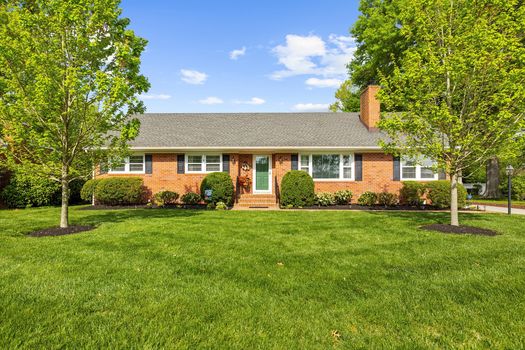 02-02_709 Elwood Ave-1