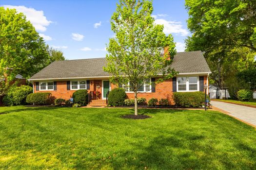 04-04_709 Elwood Ave-3